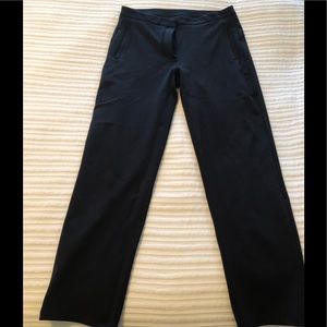 Lululemon On the Move black pants